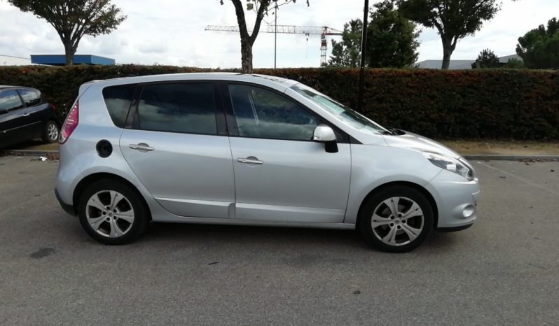 RENAULT SCENIC III DCI 130 ALYUM complet