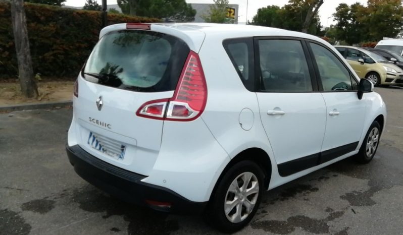 RENAULT SCENIC III 1.6 16V BIOETHANOL ECO2 EXPRESSION complet